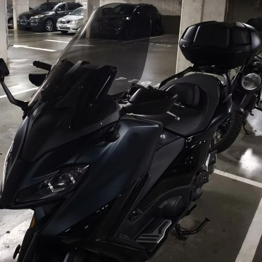 Parabrezza per Yamaha T-MAX TE - Moto Tech Accessories & Workshop recensione e prezzo